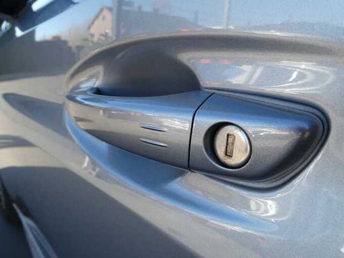 Peugeot 208 1.2 i benzine 100pk 5d Allure 360° Camera BLIS ACC '24 14000km (41003)