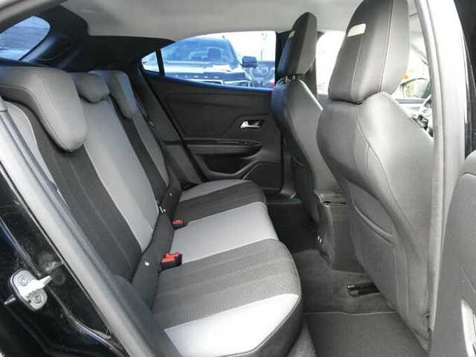 Opel Mokka 1.2 i benzine 136pk Business 11/2023 59000km (53833)