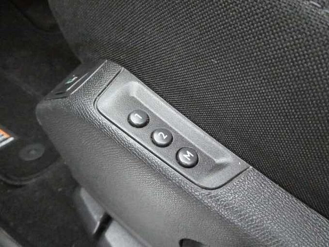 Peugeot 5008 1.2 i 130pk Automaat 7 pl GT-Line Pano Leder Camera BLIS FULL (51021)