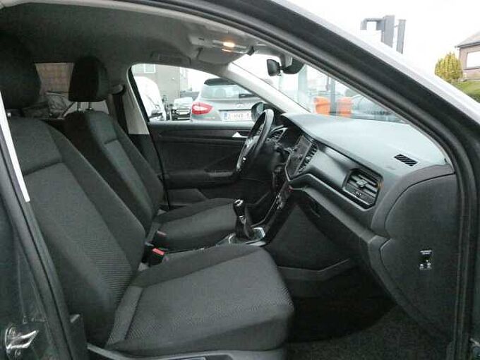 Volkswagen T-Roc 1.0 TSi 115pk Business Trekhaak Luxe '20 73000km (54116)