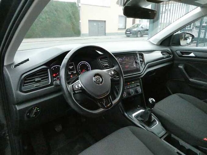 Volkswagen T-Roc 1.0 TSi 115pk Business Trekhaak Luxe '20 73000km (54116)