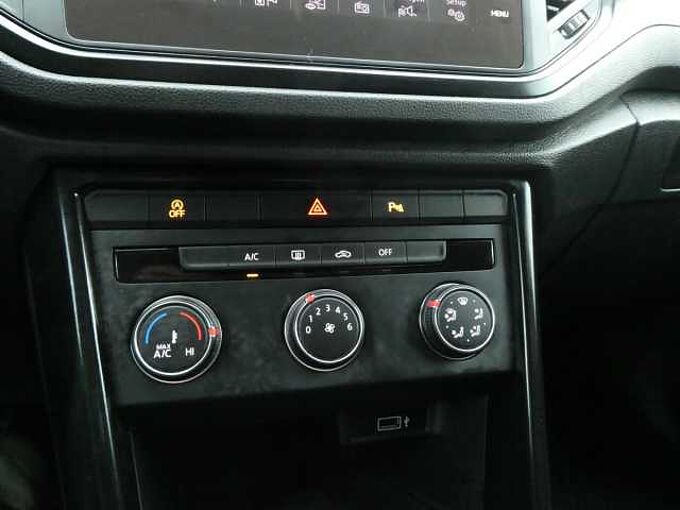 Volkswagen T-Roc 1.0 TSi 115pk Business Trekhaak Luxe '20 73000km (54116)