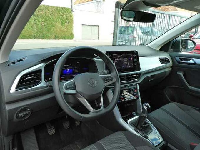 Volkswagen T-Roc 1.0 TSi 115pk Business Luxe '25 20000km (30527)