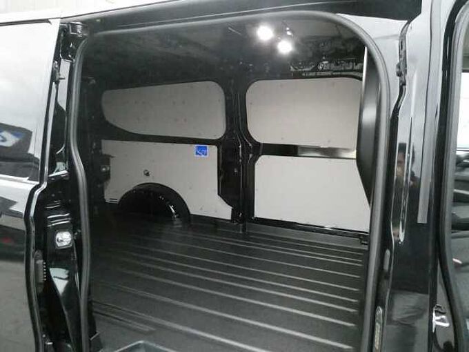 Ford Transit Custom 320L L2 2.0 TDCi 136pk 3pl Trend Luxe Trekhaak STOCK (83616)