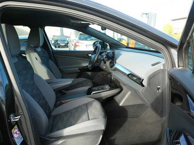 Volkswagen ID.4 Pure 170pk Business Luxe 360° Camera BLIS Elec Koffer (22882)