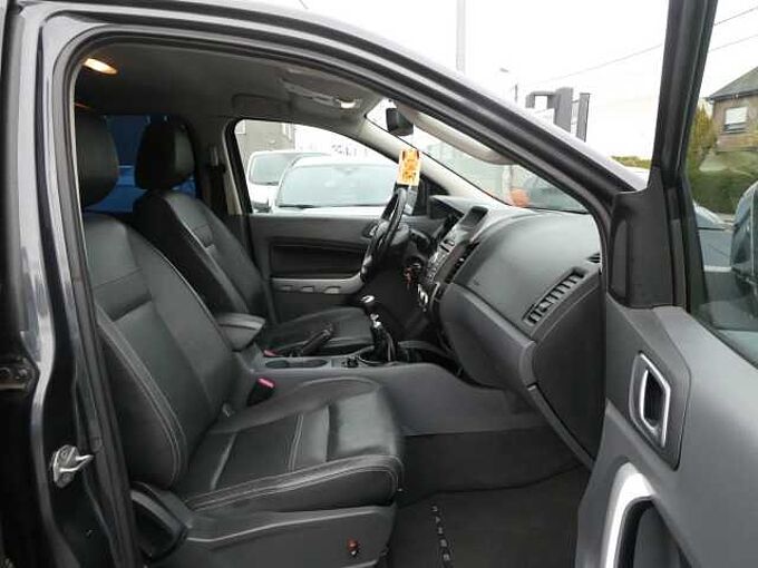 Ford Ranger 2.2 TDCi 150pk 4x4 Limited Camera '13 144000km (16565)