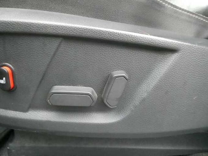 Ford Ranger 2.2 TDCi 150pk 4x4 Limited Camera '13 144000km (16565)