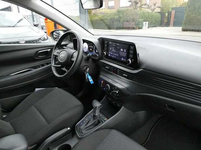 Hyundai i20 1.0 T-GDi MHEV 120pk Automaat Business Camera '23 60000km (50191)