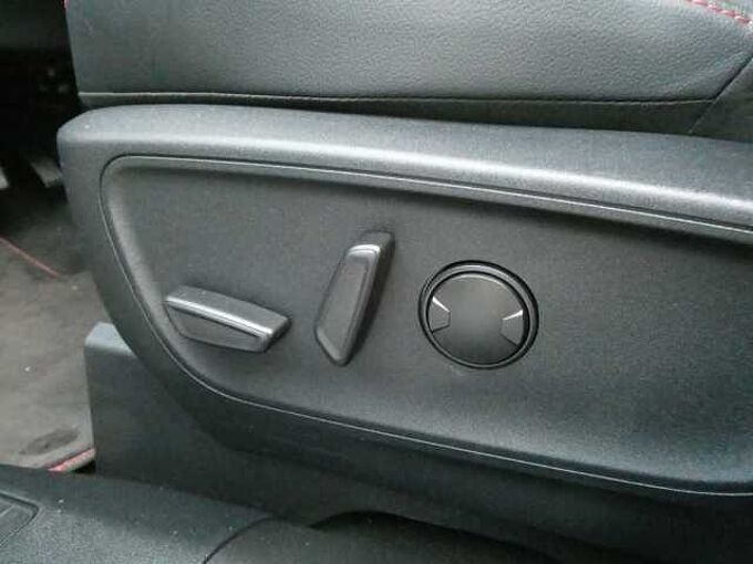 Ford Kuga ST-Line X 2.5 i PHEV 225pk Automaat Trekhaak Full '23 19000km (64578)