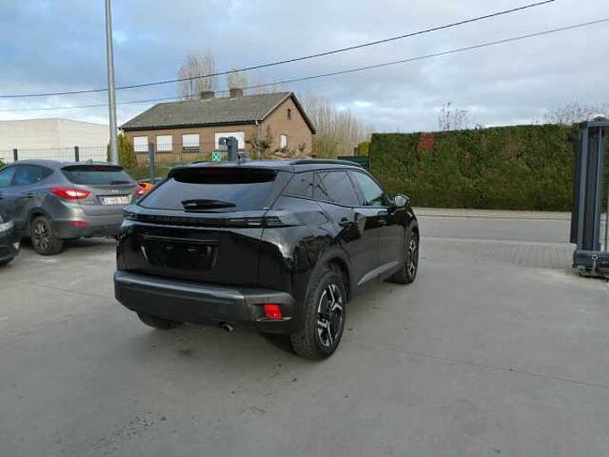 Peugeot 2008 1.2 i benzine 100pk Allure Camera '24 11000km (67782)