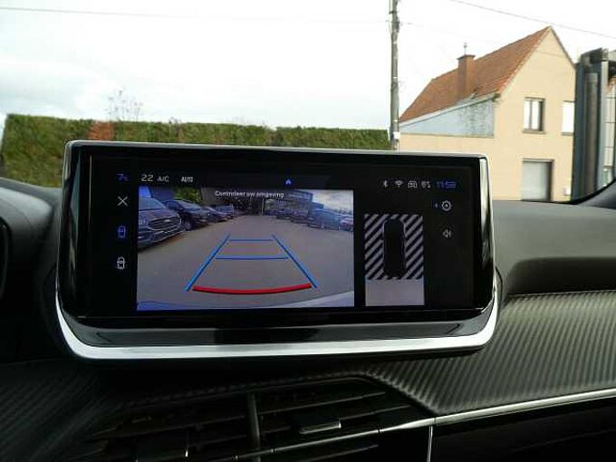 Peugeot 2008 1.2 i benzine 100pk Allure Camera '24 11000km (67782)