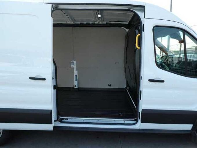 Ford Transit 2T L3-H2 2.0 TDCi 130pk 3pl Business STOCK (74520)