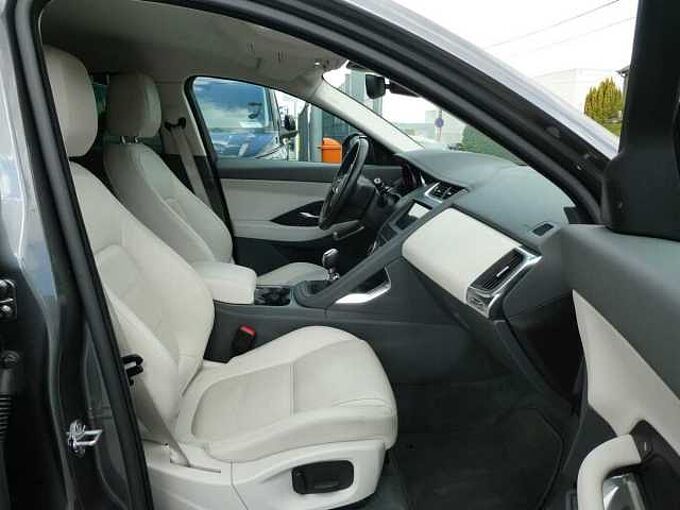 Jaguar E-Pace S 2.0 D 150pk Leder Camera Trekhaak '18 31000km (37105)