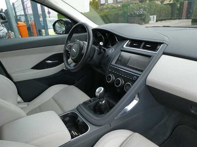 Jaguar E-Pace S 2.0 D 150pk Leder Camera Trekhaak '18 31000km (37105)
