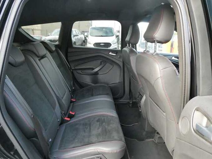 Ford Kuga 1.5 i ecoboost 120pk ST-Line Camera Trekhaak '19 70000km (62046)