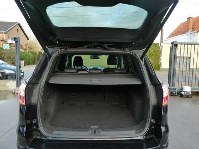 Ford Kuga 1.5 i ecoboost 120pk ST-Line Camera Trekhaak '19 70000km (62046)