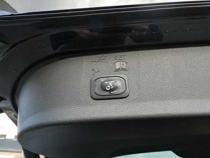 Ford Kuga 1.5 i ecoboost 120pk ST-Line Camera Trekhaak '19 70000km (62046)