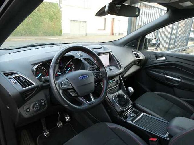 Ford Kuga 1.5 i ecoboost 120pk ST-Line Camera Trekhaak '19 70000km (62046)