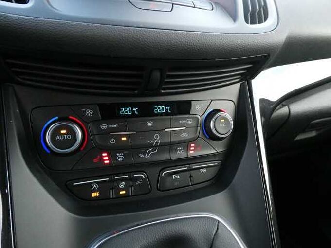 Ford Kuga 1.5 i ecoboost 120pk ST-Line Camera Trekhaak '19 70000km (62046)