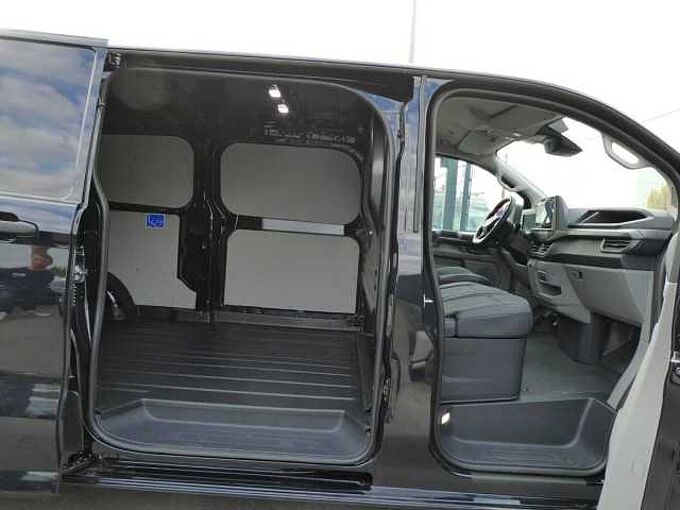 Ford Transit Custom 320L L2 2.0 TDCi 136pk Automaat 3pl Trend Luxe Leder Trekhaak STOCK