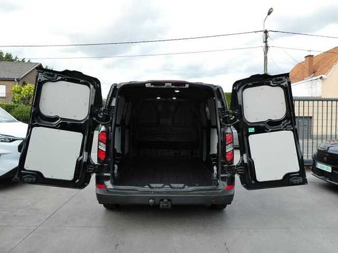 Ford Transit Custom 320L L2 2.0 TDCi 136pk Automaat 3pl Trend Luxe Leder Trekhaak STOCK