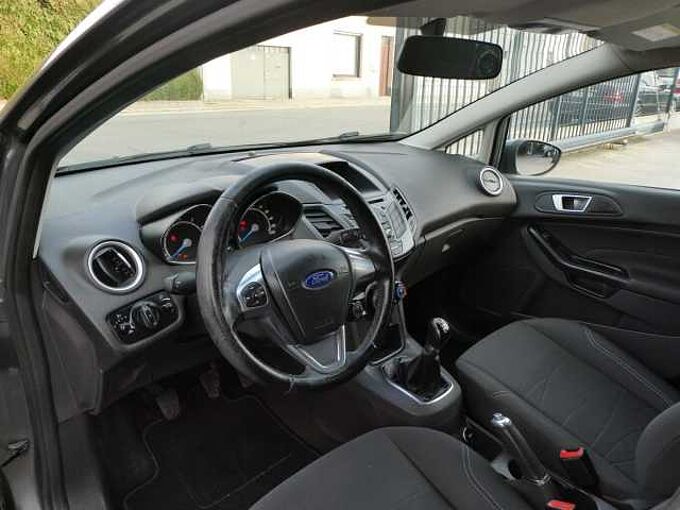 Ford Fiesta 1.2 i benzine 60pk 5d Business '15 garantie (86160)