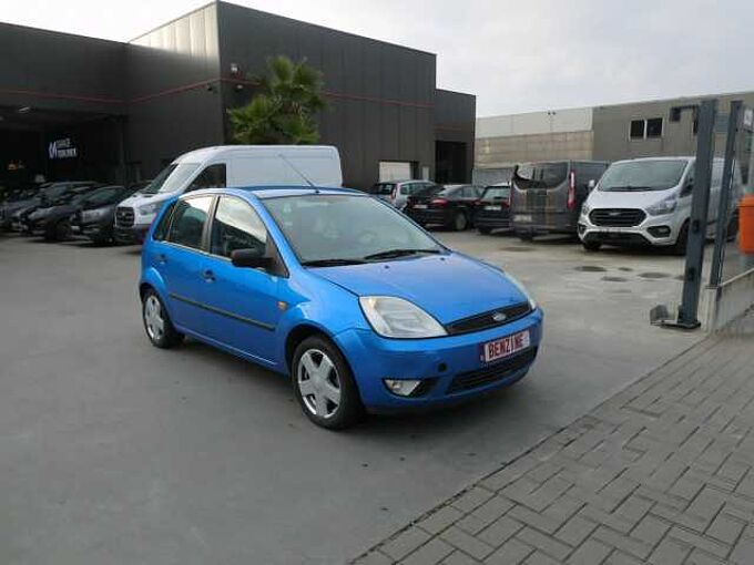 Ford Fiesta 1.6 i benzine 100pk 5d Trend Airco Leder '04 garantie (53459)