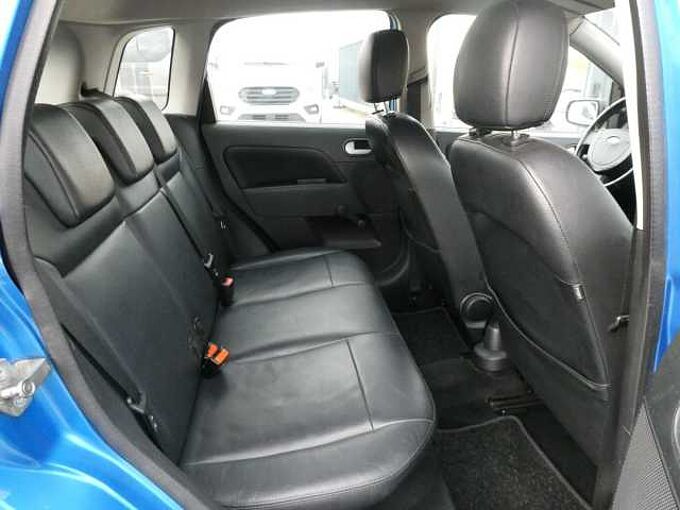 Ford Fiesta 1.6 i benzine 100pk 5d Trend Airco Leder '04 garantie (53459)