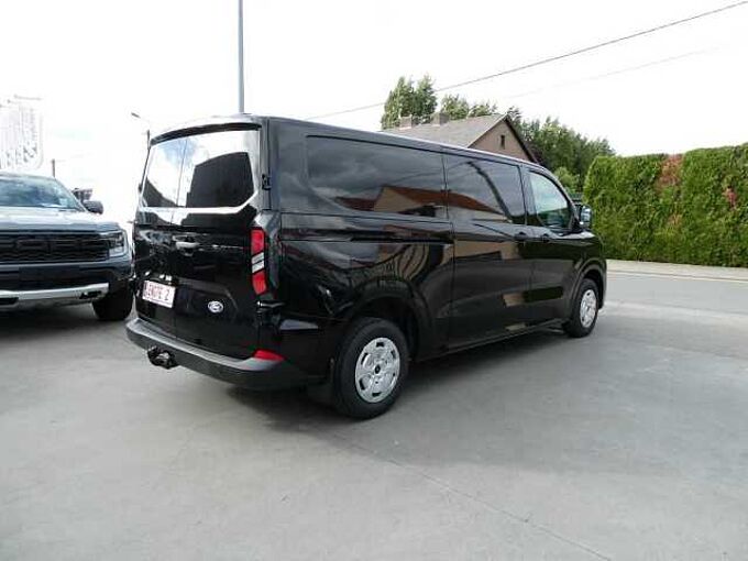 Ford Transit Custom 320L L2 2.0 TDCi 136pk 3pl Trend Luxe Leder Trekhaak STOCK
