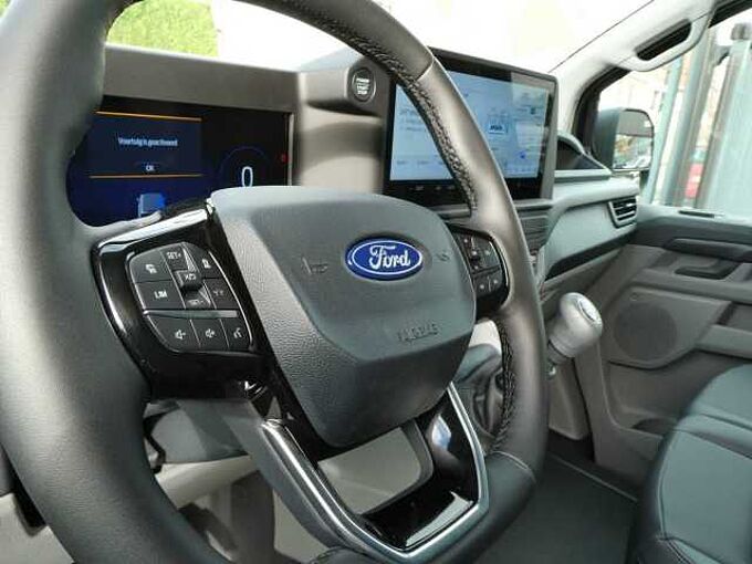 Ford Transit Custom 320L L2 2.0 TDCi 136pk 3pl Trend Luxe Leder Trekhaak STOCK