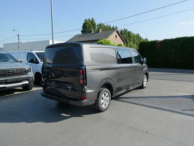 Ford Transit Custom L2 Multi-Use 5pl 320L 2.0 TDCi 136pk Limited Luxe STOCK