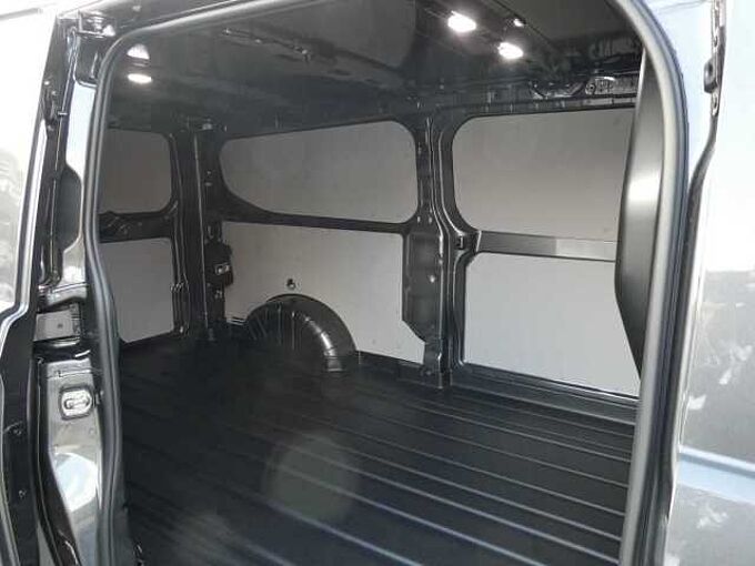 Ford Transit Custom 320L L2 2.0 TDCi 136pk 3pl Limited Luxe Trekhaak STOCK (85560)