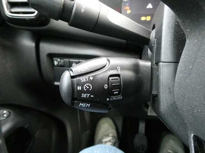 Citroen C5 Aircross 1.2 i benzine 130pk Plus Camera '23 17000km (07585)