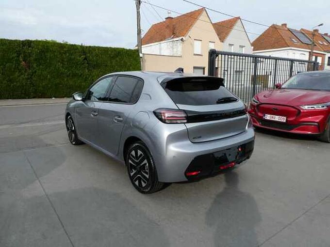 Peugeot 208 1.2 i benzine 100pk 5d Allure 360&deg; Camera BLIS '24 16000km (09865)