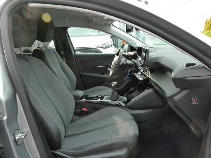 Peugeot 208 1.2 i benzine 100pk 5d Allure 360&deg; Camera BLIS '24 16000km (09865)