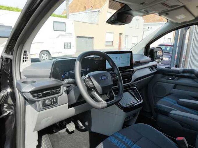 Ford Transit Custom L1 Multi-Use SPORT 5pl 2.0 TDCi 170pk Automaat STOCK