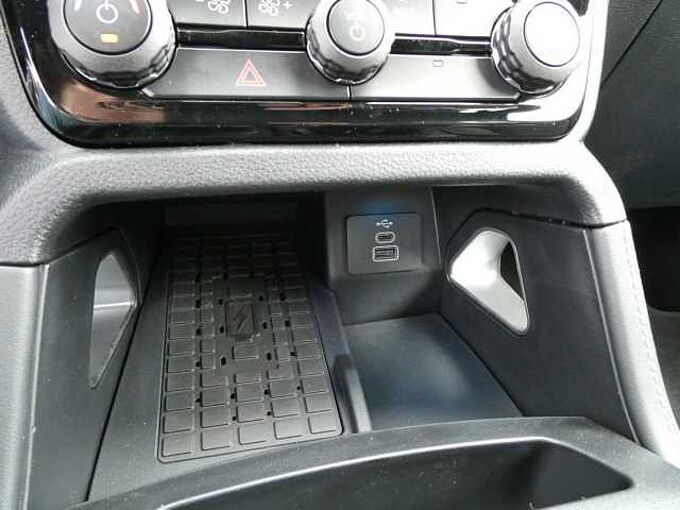 Ford Ranger 3.0 V6 240pk Platinum 4x4 Full Option Stock (25255)