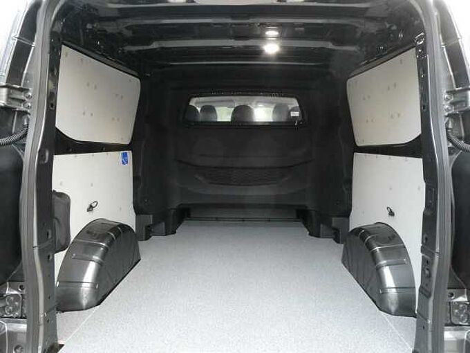 Ford Transit Custom L2 Multi-Use 5pl 320L 2.0 TDCi 136pk Limited Luxe STOCK