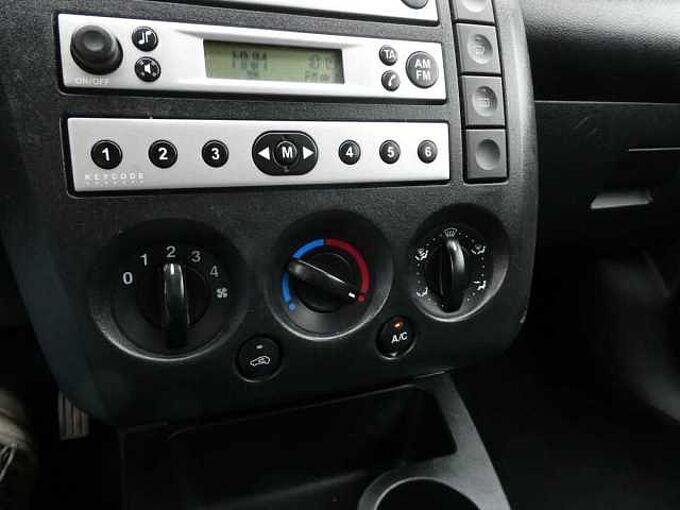 Ford Fiesta 1.4 TDCi 68pk 5d Trend Airco '05 garantie (36964)