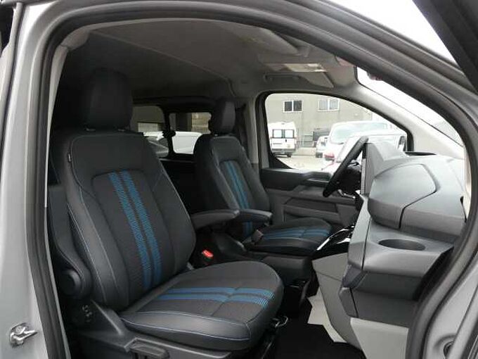 Ford Transit Custom L1 Multi-Use SPORT 5pl 2.5 i PHEV 225pk Automaat STOCK (08435)