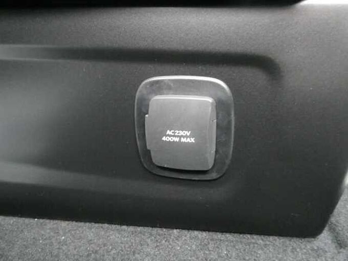 Ford Transit Custom L1 Multi-Use SPORT 5pl 2.5 i PHEV 225pk Automaat STOCK (08435)