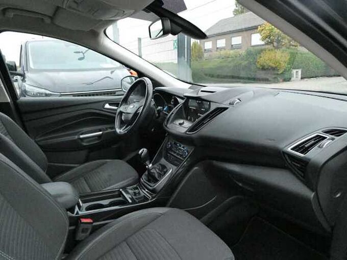 Ford Kuga 1.5i 150pk TITANIUM luxe '18 (75794)