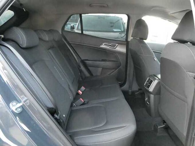 Kia Sportage 1.6 T-GDi 150pk Automaat LX Plus Facelift '25 STOCK (75819)