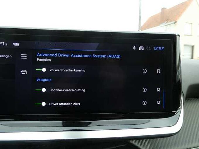 Peugeot 2008 1.2 i benzine 100pk Allure 360° Camera BLIS ACC '24 20000km (53530)