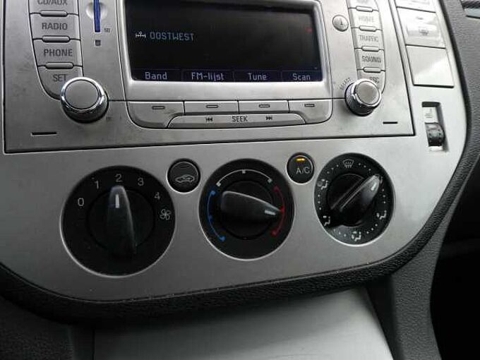 Ford Kuga 2.0 TDCi 136pk Titanium Pano Trekhaak '08 garantie (47952)