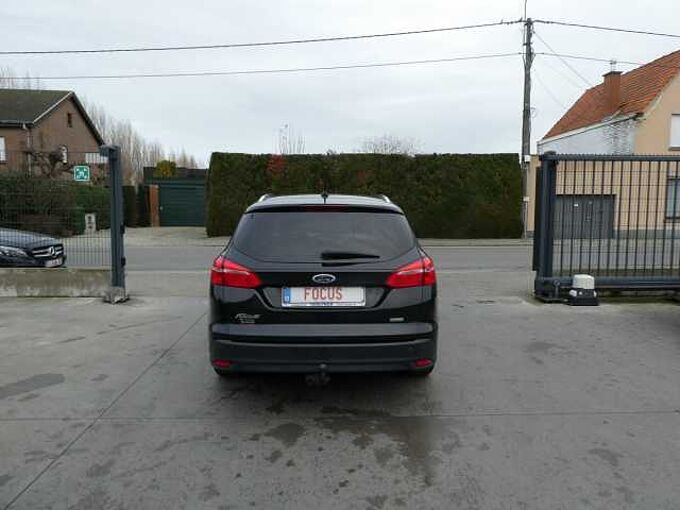Ford Focus Break 1.0 i 100pk TITANIUM luxe '17 Trekhaak garantie (59951)