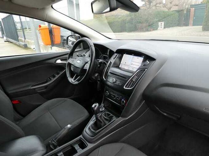 Ford Focus Break 1.0 i 100pk TITANIUM luxe '17 Trekhaak garantie (59951)