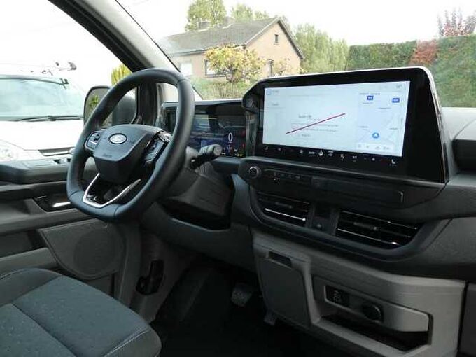 Ford Transit Custom L2 Multi-Use 6pl 2.0 TDCi 170pk Automaat Limited Luxe STOCK (10422)