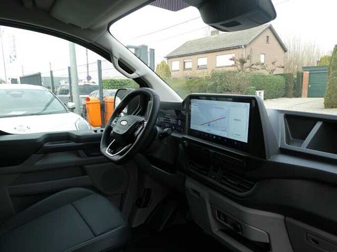 Ford Transit Custom 320L L2 2.0 TDCi 136pk Automaat 3pl Trend Luxe Leder Trekhaak STOCK