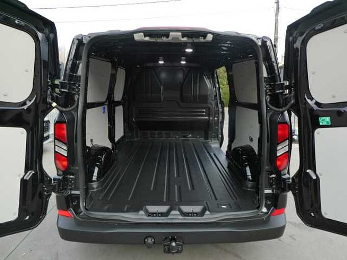 Ford Transit Custom 320L L2 2.0 TDCi 136pk Automaat 3pl Trend Luxe Leder Trekhaak STOCK